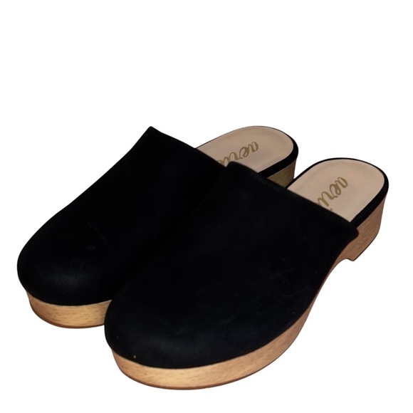 Aeropostale Shoes - Aerie Clogs Slip On Shoe, sz 7